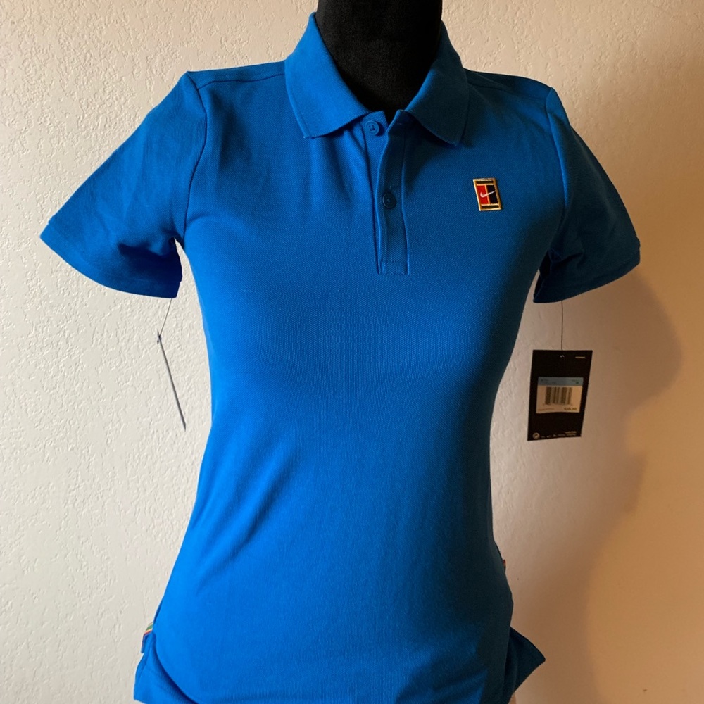Nike boys polo shirt size medium